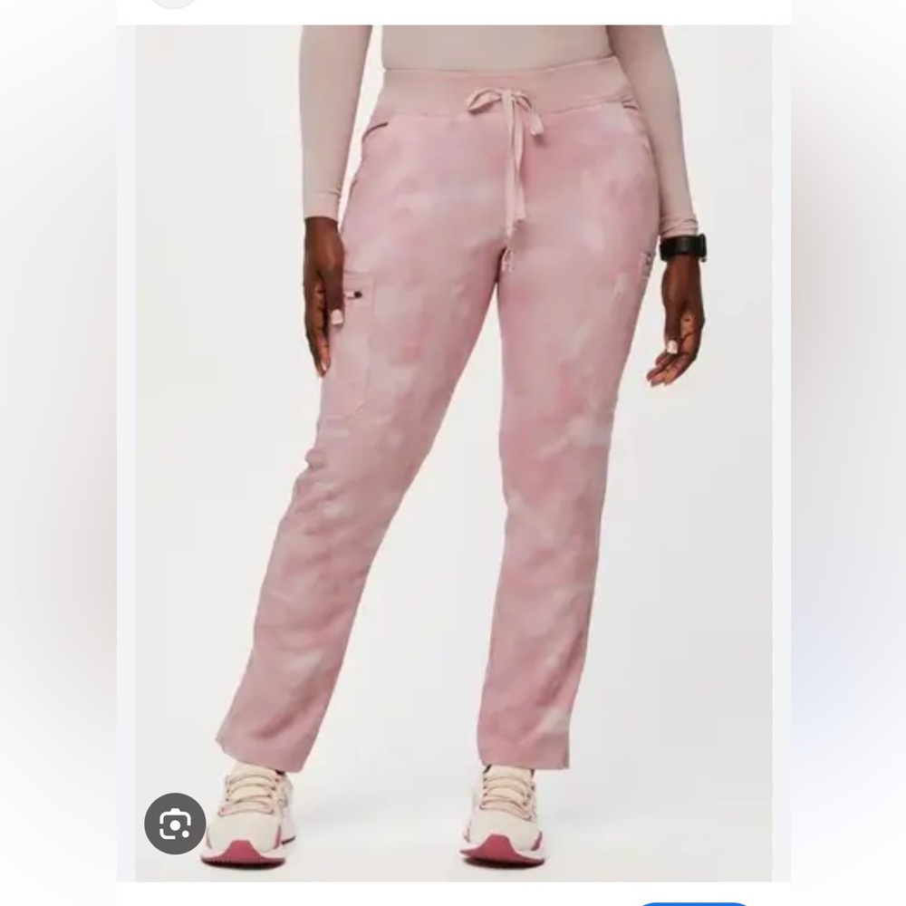 FIGS Yola Scrub Pants in Marbled Rose (Pink) Women's Size XL